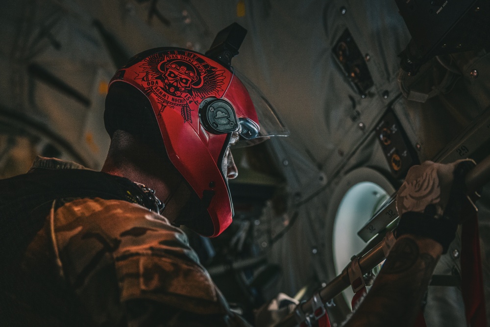 Army Heritage Week 2025 C-130 Jump