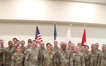 Col. Shaw Relinquishes Command of the CMU
