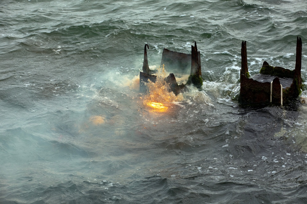 U.S. Navy Divers, Latvian Divers Remove Navigation Hazard During BALTOPS 25