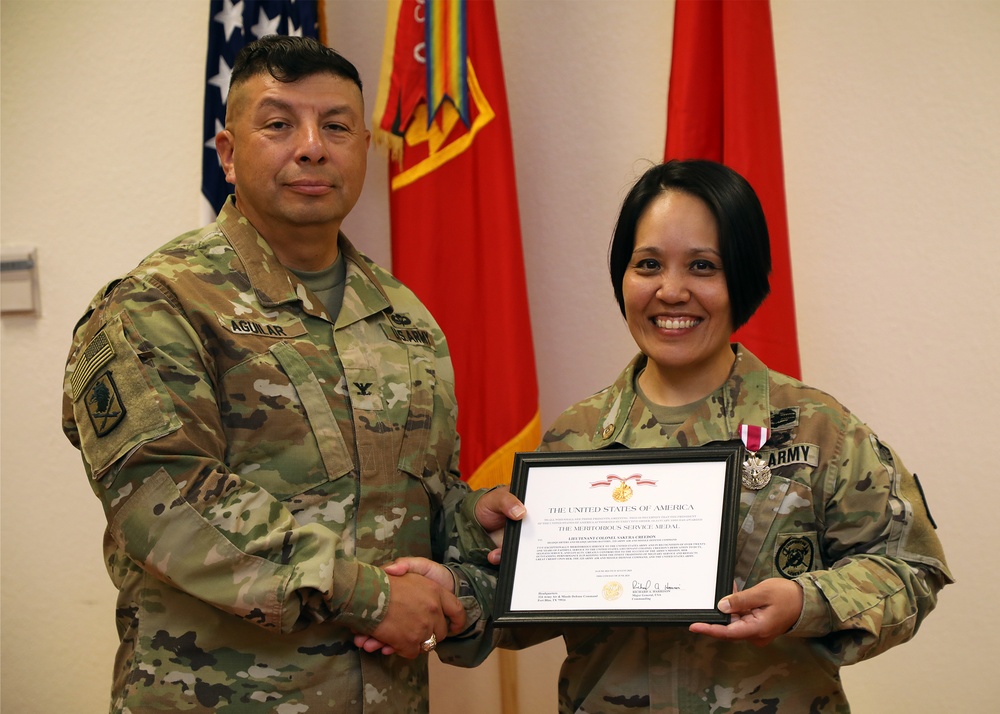 U.S. Army Signal Lt. Col. Retires