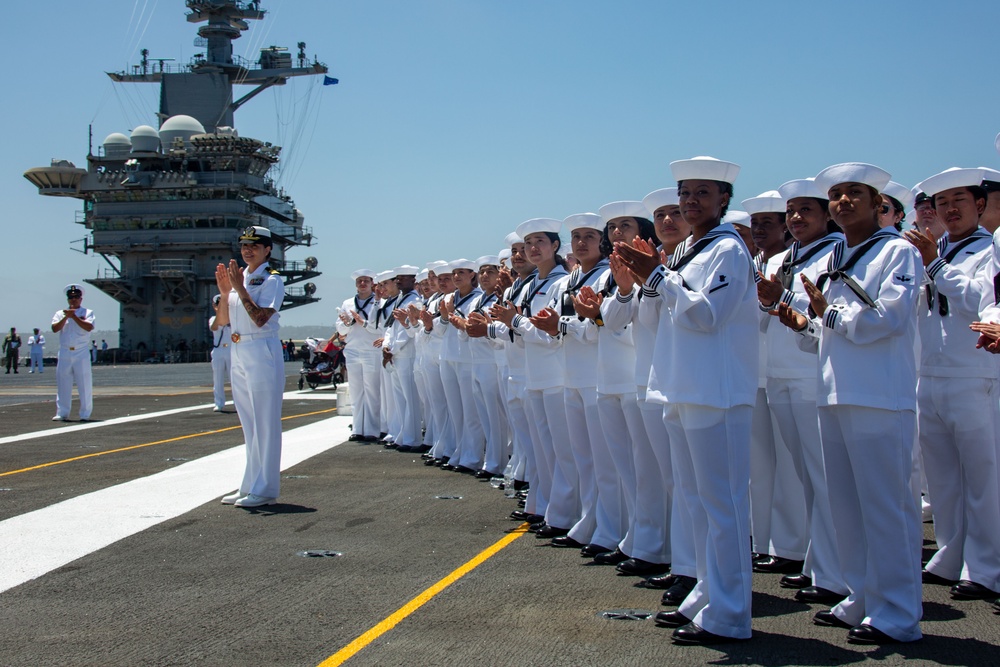 Abraham Lincoln conducts change of command ceremony