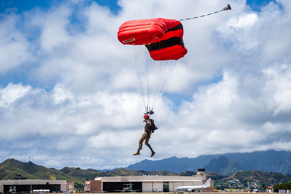 Army Heritage Week 2025 C130 Jump