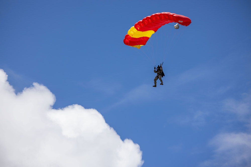 U.S. Army Soldiers Jump from an Osprey during a Recruitment Event in Hawaii