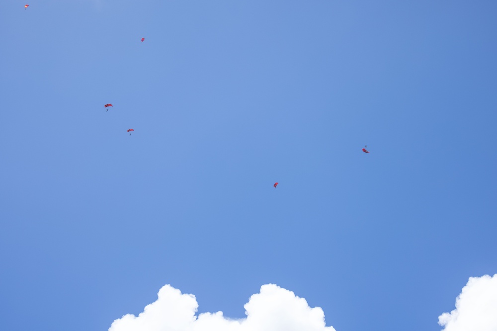 U.S. Army Soldiers Jump from an Osprey during a Recruitment Event in Hawaii