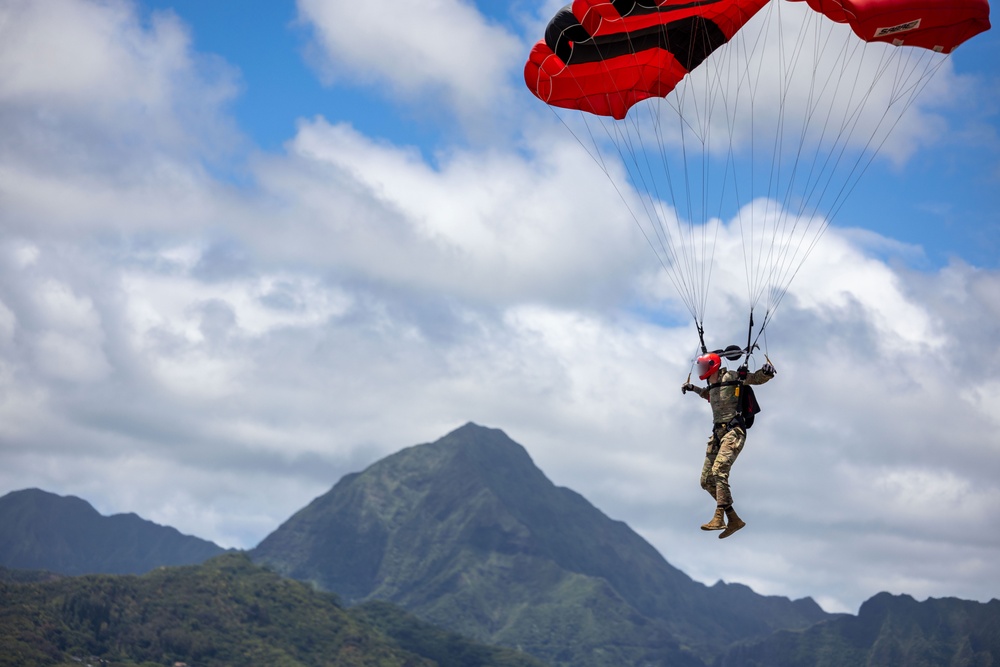 U.S. Army Soldiers Jump from an Osprey during a Recruitment Event in Hawaii