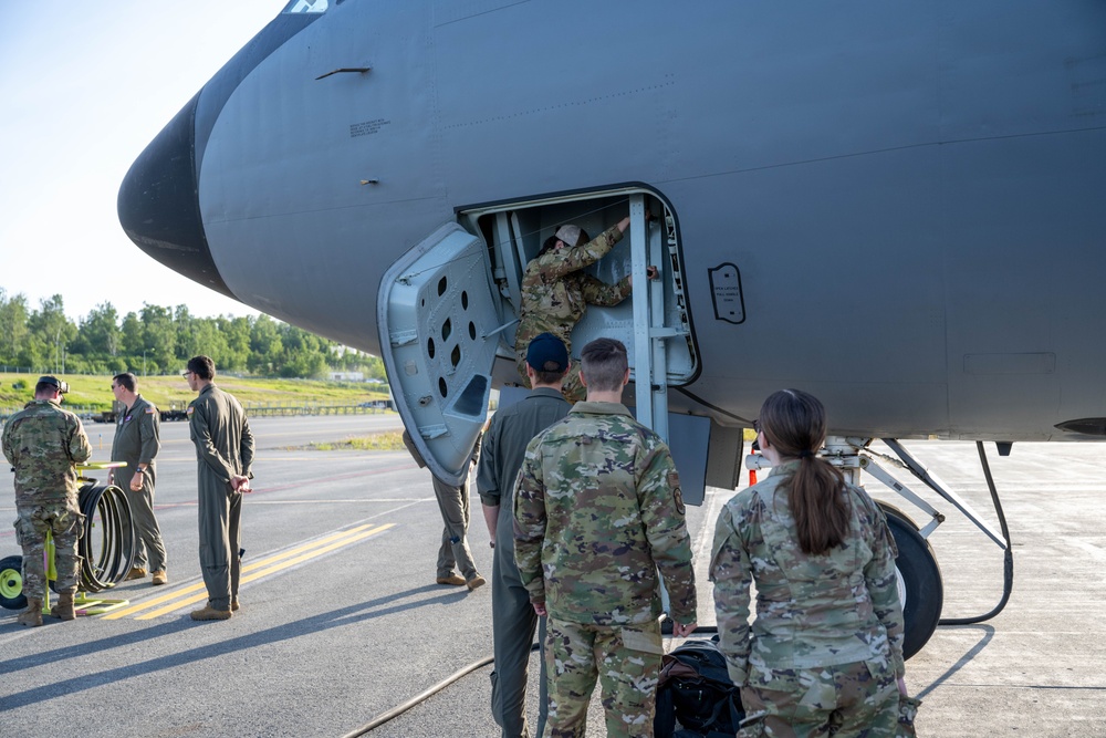 RF-A 25-2 Familiarization Day In-Air Refueling