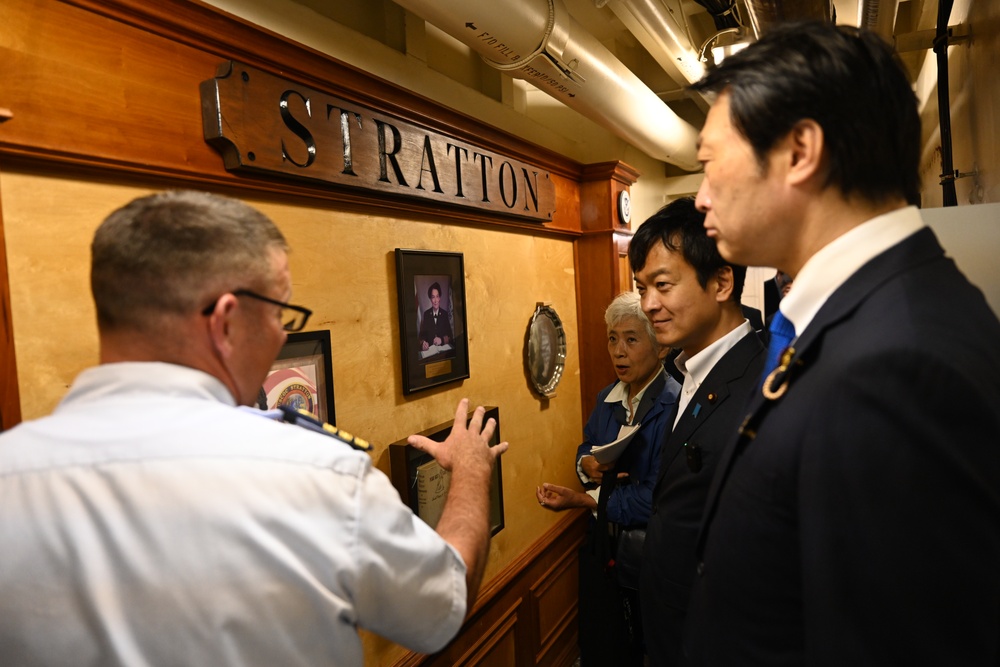 USCG Cutter Stratton (WMSL 752) arrives in Kagoshima, Japan, commences trilateral engagements with Japan Coast Guard and Philippine Coast Guard
