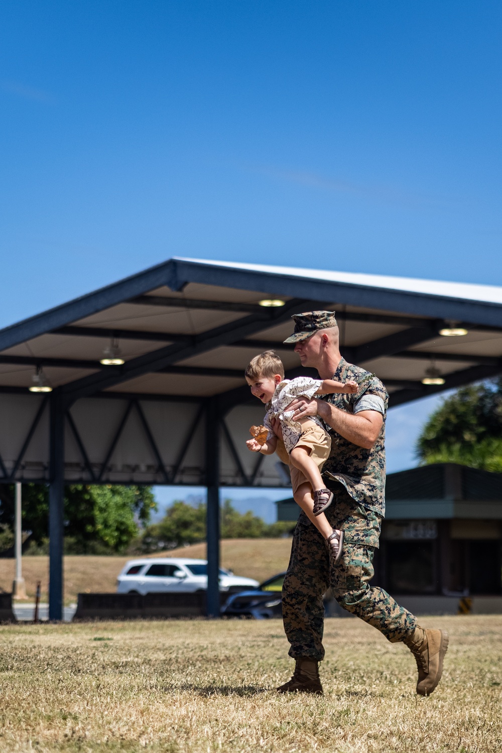New 3d MLR Communication Company Commander