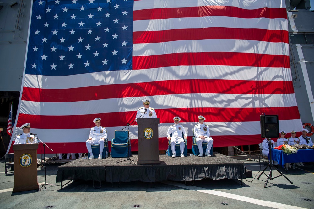 Expeditionary Strike Group 3 Holds Change of Command