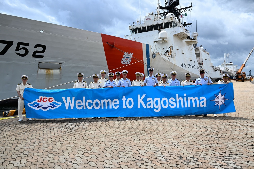 USCG Cutter Stratton (WMSL 752) arrives in Kagoshima, Japan, commences trilateral engagements with Japan Coast Guard and Philippine Coast Guard