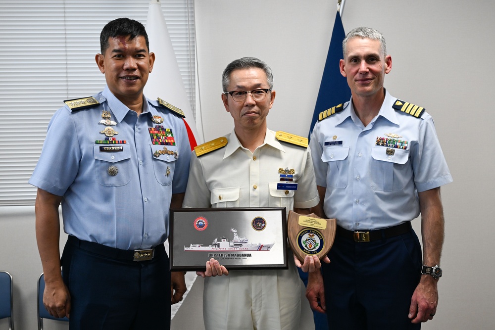 USCG Cutter Stratton (WMSL 752) arrives in Kagoshima, Japan, commences trilateral engagements with Japan Coast Guard and Philippine Coast Guard
