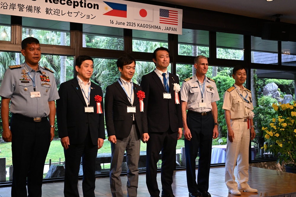 USCG Cutter Stratton (WMSL 752) arrives in Kagoshima, Japan, commences trilateral engagements with Japan Coast Guard and Philippine Coast Guard