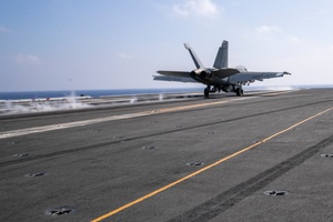 VFA-27 Sailors receive awards (Radio)