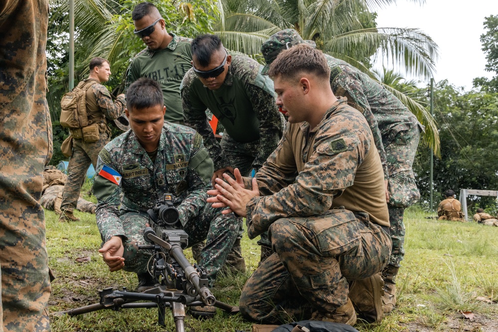 KAMANDAG 9: MRF-D 25.3 and PMC participate in a SMEE