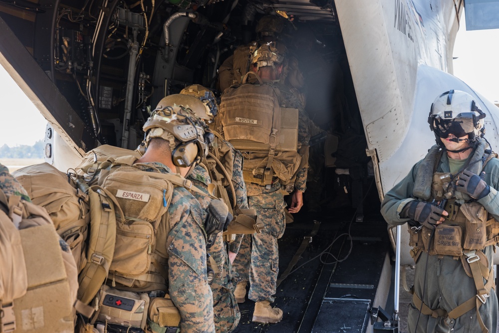 MRF-D 25.3: U.S. Marines conduct an air insert into a simulated embassy