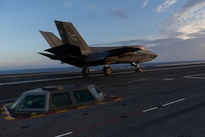 VFA-27 Sailors receive awards (Radio)