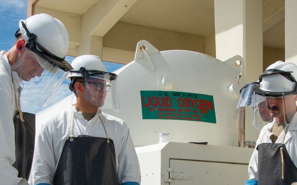 134th LRS Cryogenics Training