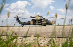 12th Combat Aviation Brigade Soldiers conduct MEDEVAC hoist training with a UH-60 Black Hawk helicopter [Image 1 of 14]