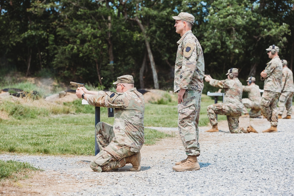 1-112 IN BN Qualifies at the M17 Range