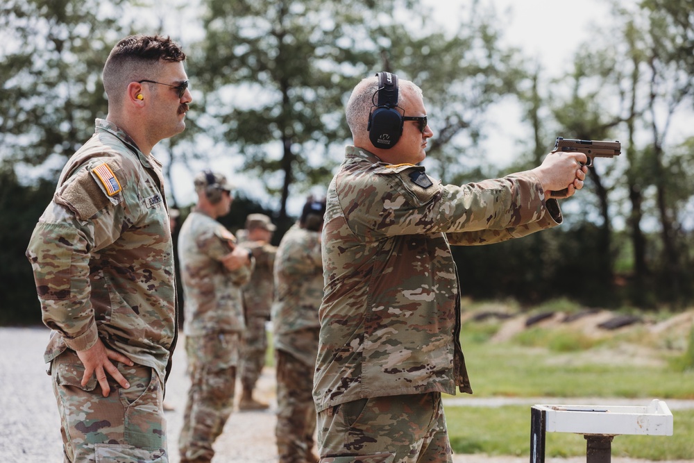 1-112 IN BN Qualifies at the M17 Range