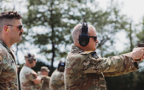 1-112 IN BN Qualifies at the M17 Range