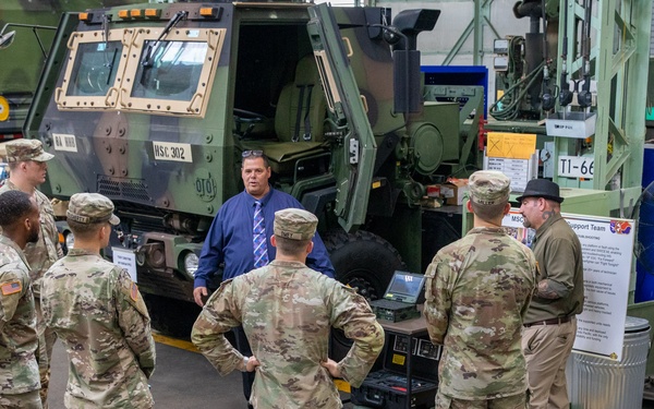 As part of CTLT, the cadets, along with their sponsors, toured MSC-K’s Heavy Equipment Division (HED), gaining valuable insights into the Directorate for Maintenance’s critical capabilities and resources on Jun. 17.
