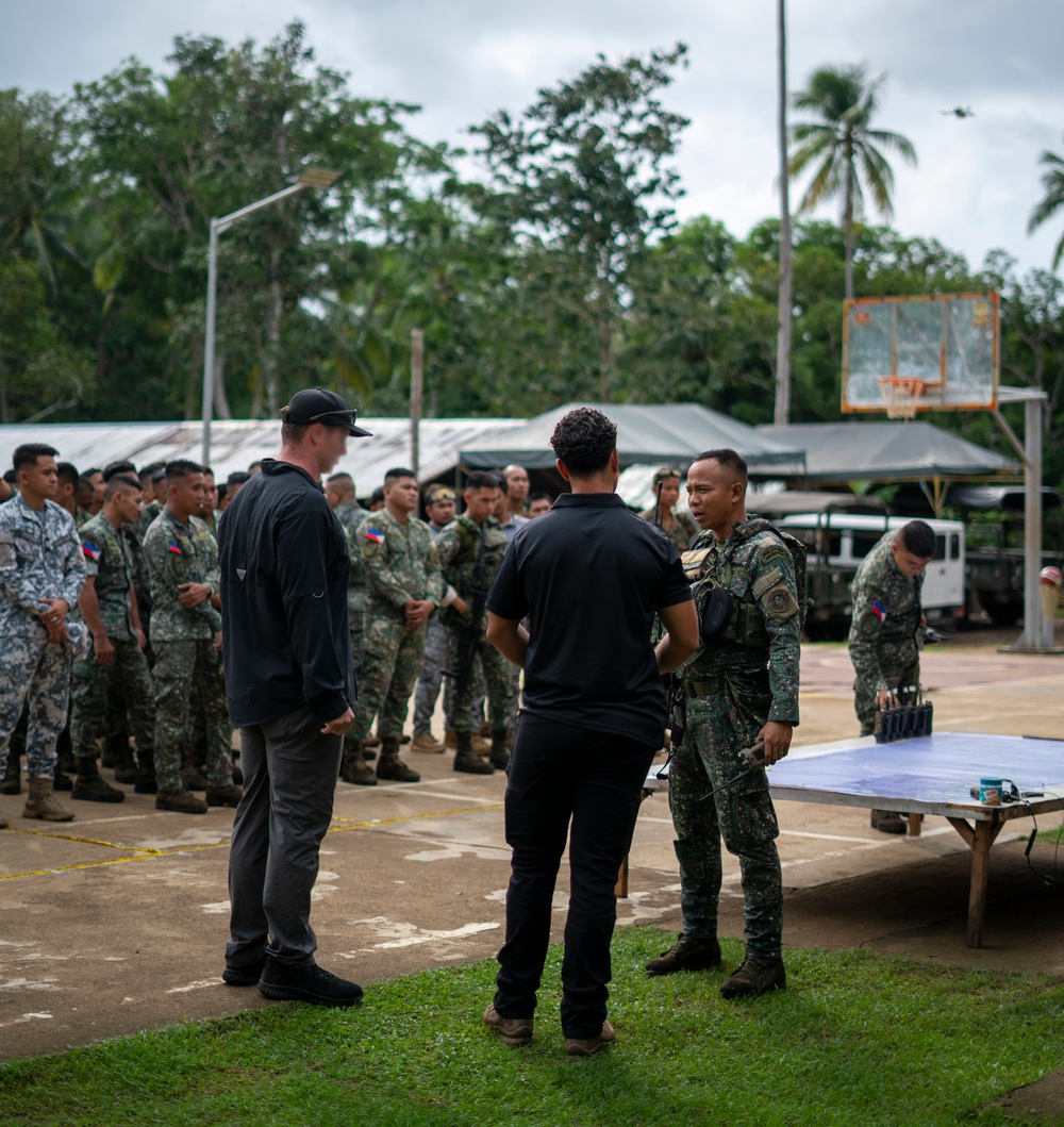 KAMANDAG 9: AFP, MARSOC conduct Rocket Launcher training