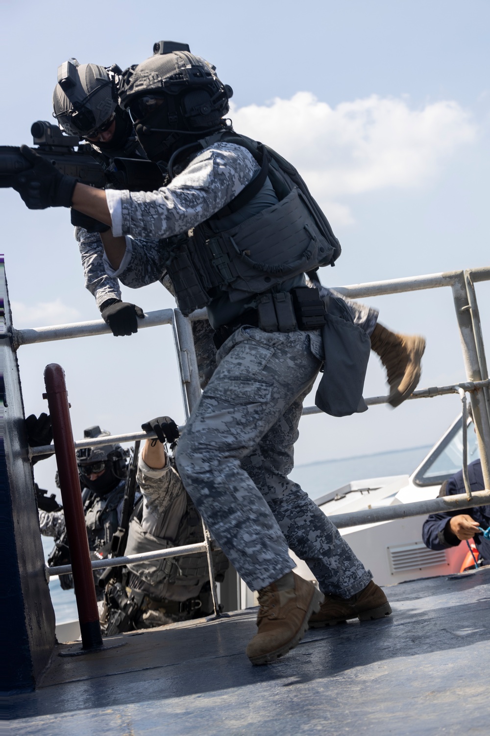 PCG, SOCPAC conduct VBSS training