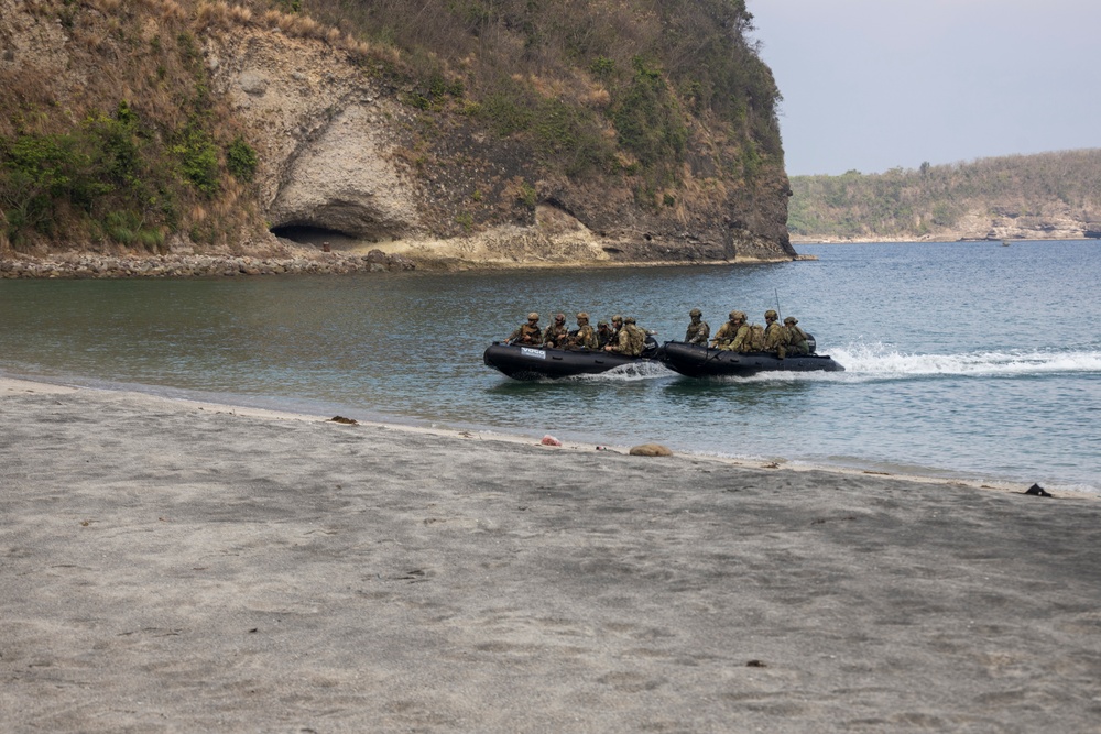 Balikatan 25: NSW, Australian Commandos, Philippines SOF conduct over-the-beach joint multilateral raid