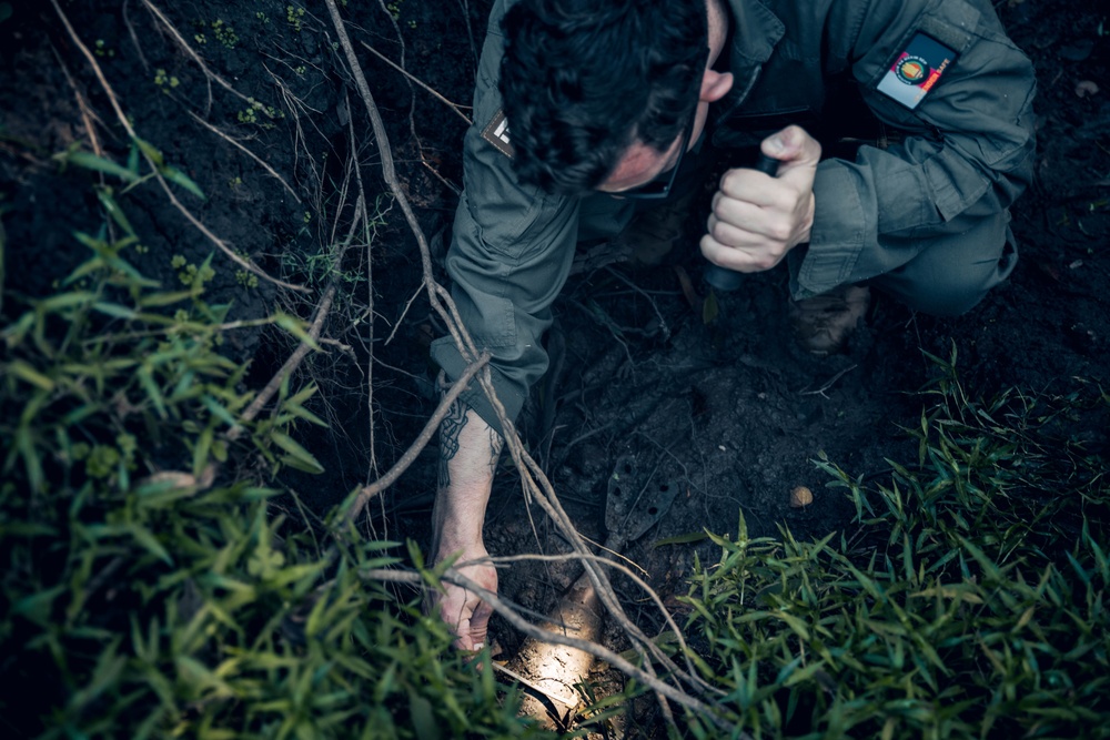 MRF-D 25.3: U.S. Marines and partner nation forces participate in Operation Render Safe 25.1