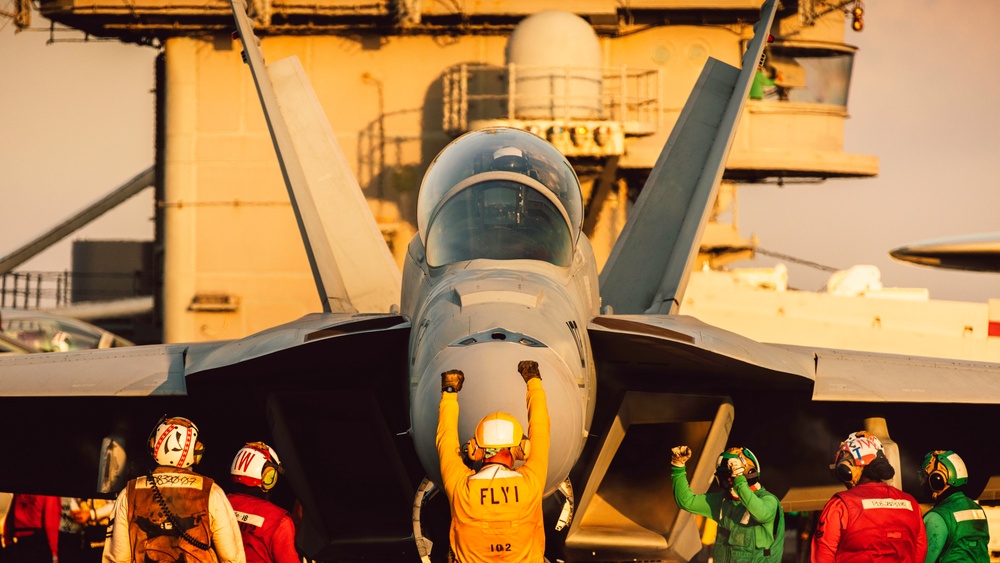 George Washington Conducts Flight Operations