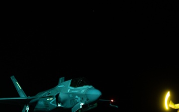 31st MEU | F-35B Lightning II day/night flight operations