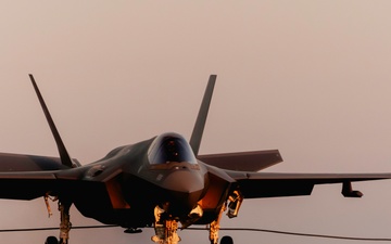 George Washington Conducts Flight Operations