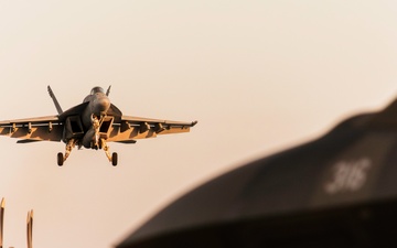 George Washington Conducts Flight Operations