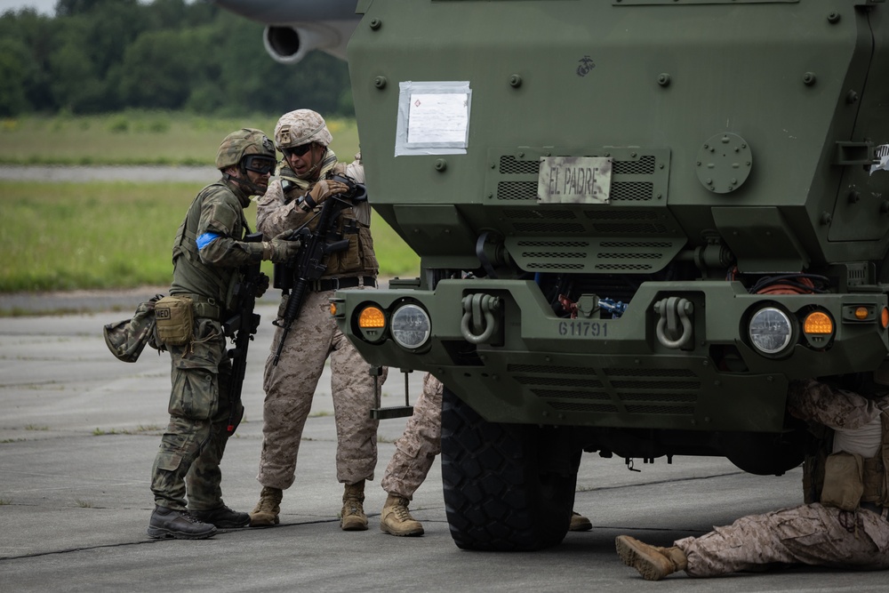 2/14 Marines Operate HIMARS in Poland during BALTOPS 25