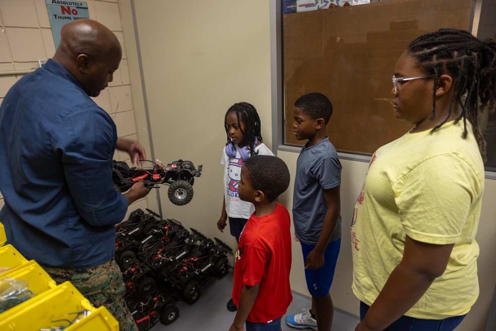 Marine Corps Combat Service Support Schools hosts Bring Your Child to Work Day
