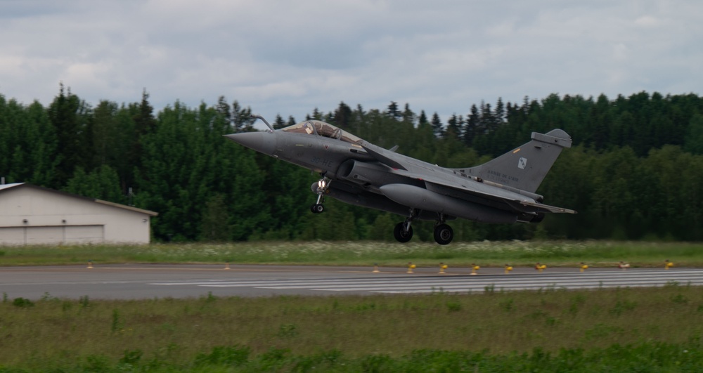 Soaring into Atlantic Trident 25