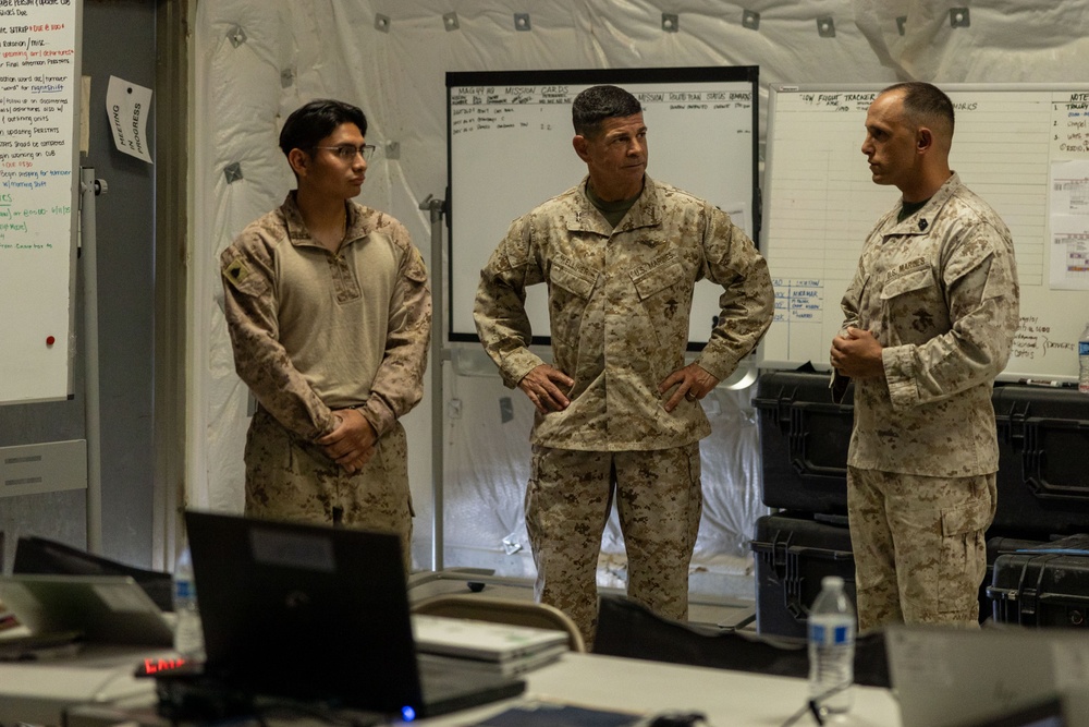 4th MAW Commanding General Visits ITX 3-25