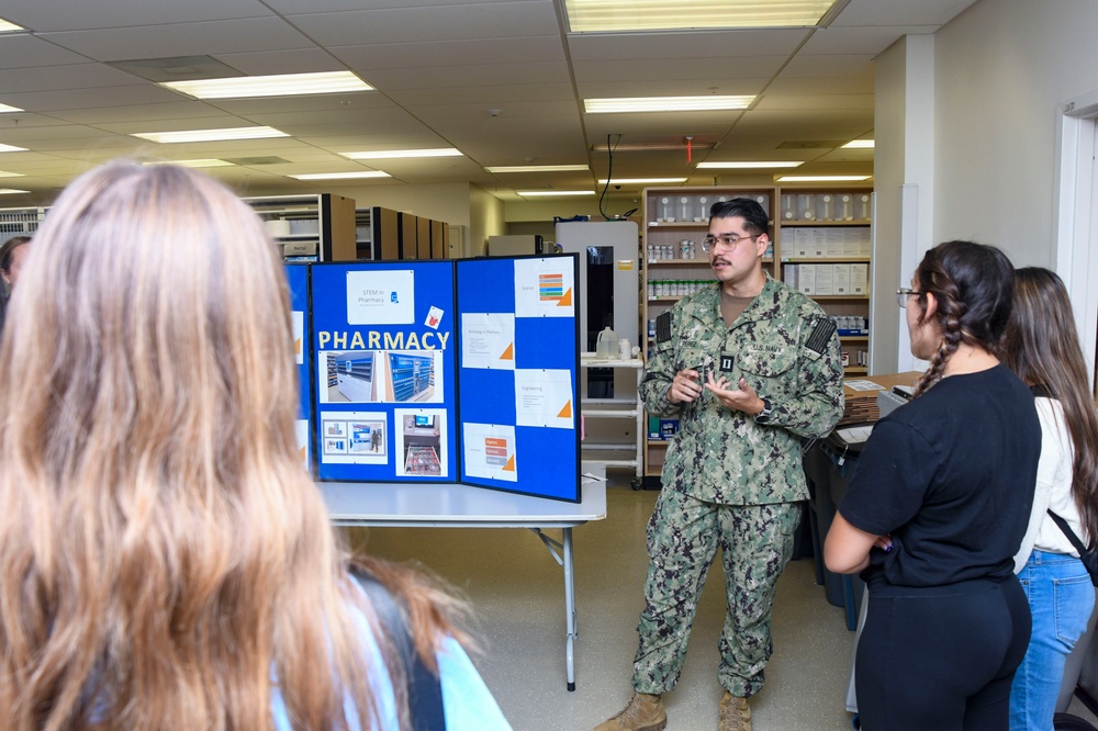 Naval Medical Center Camp Lejeune offers high school students preview of hopeful career opportunities