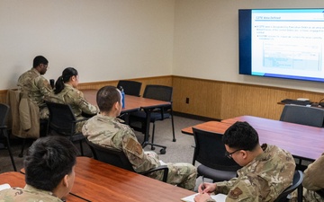 5th Comptroller Squadron builds financial readiness through targeted training days