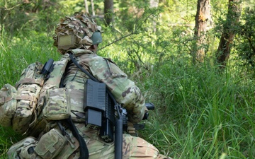 U.S. Soldiers operate offensive and defensive battle lanes during Project Flytrap