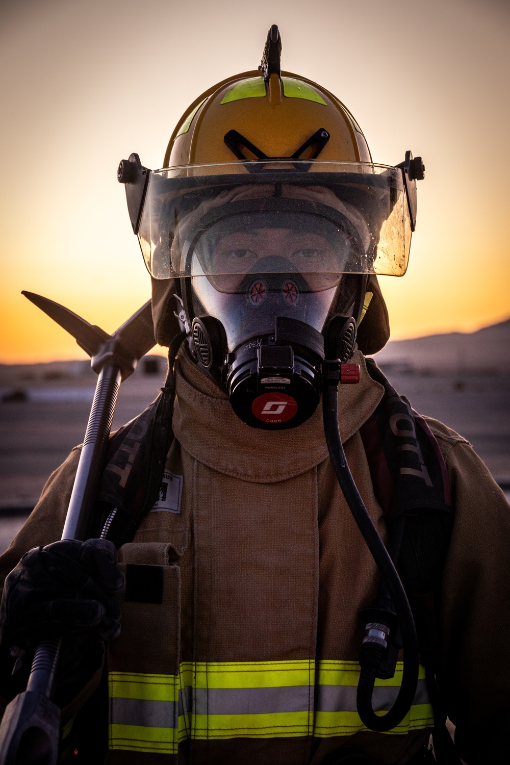 ARFF Conducts a Simulated Aircraft Fire Drill at ITX 3-25