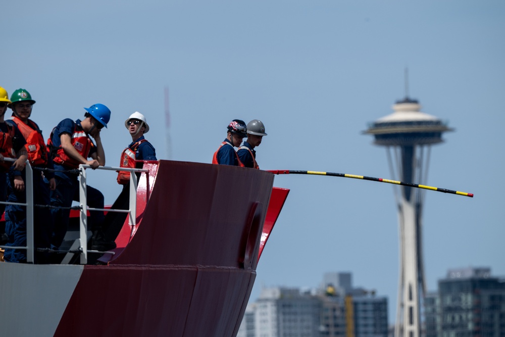 Coast Guard Cutter Healy departs Seattle to conduct Arctic operations