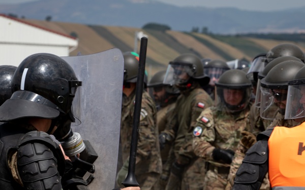 Camp Novo Selo hosts a Crowd Riot Control training event