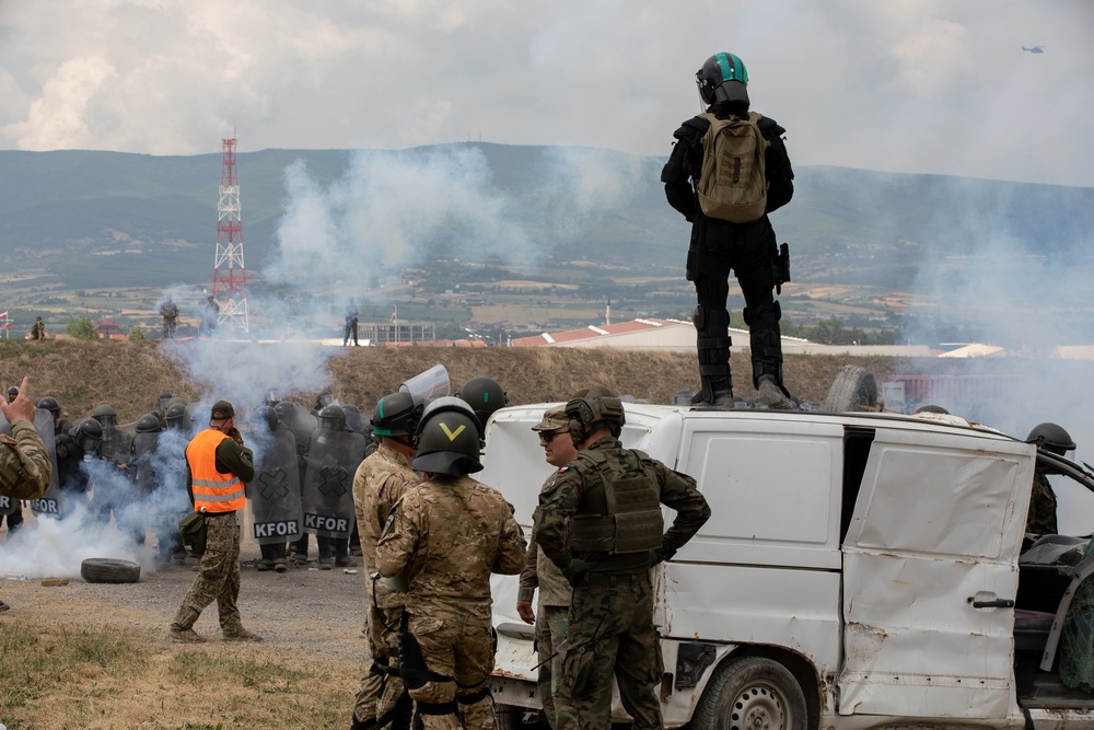 Camp Novo Selo hosts a Crowd Riot Control training event