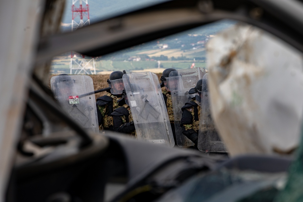 Camp Novo Selo hosts a Crowd Riot Control training event