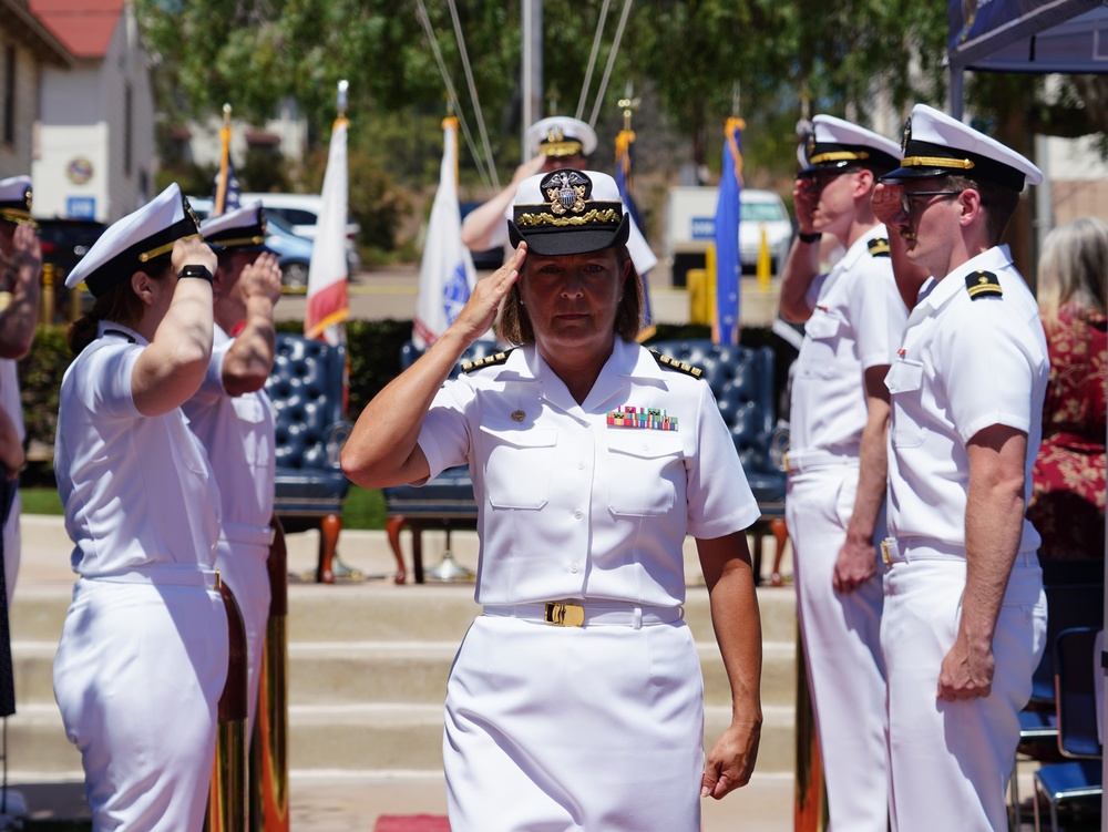 Naval Health Research Center Holds Change of Command Ceremony