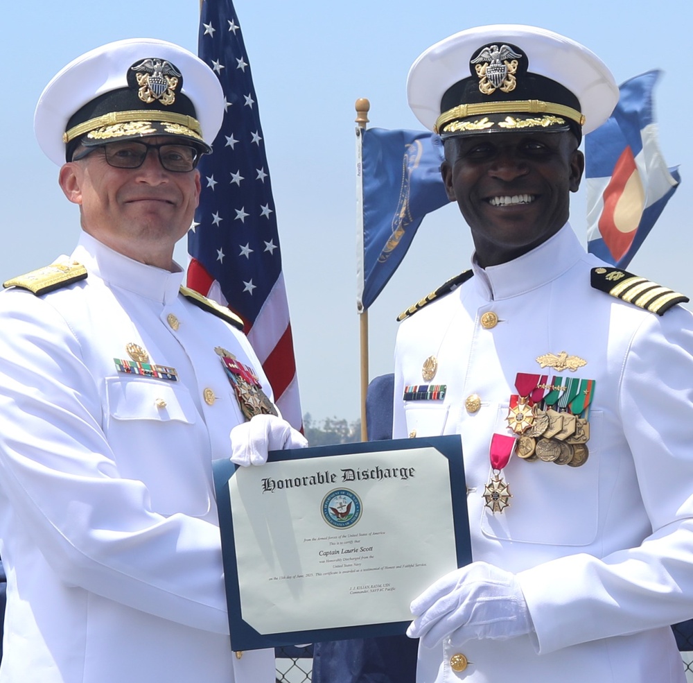 Capt. Cathy Eyrich Takes Command of NAVFAC Southwest