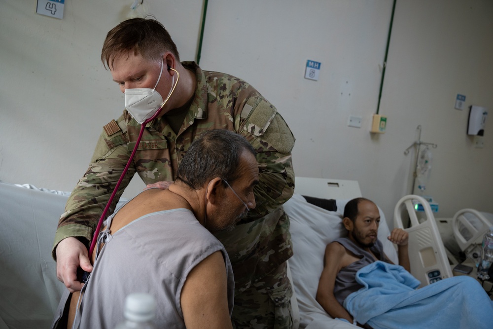 AMISTAD 2025: U.S. Air Force medical personnel provide care at San Bartolo National Hospital, El Salvador