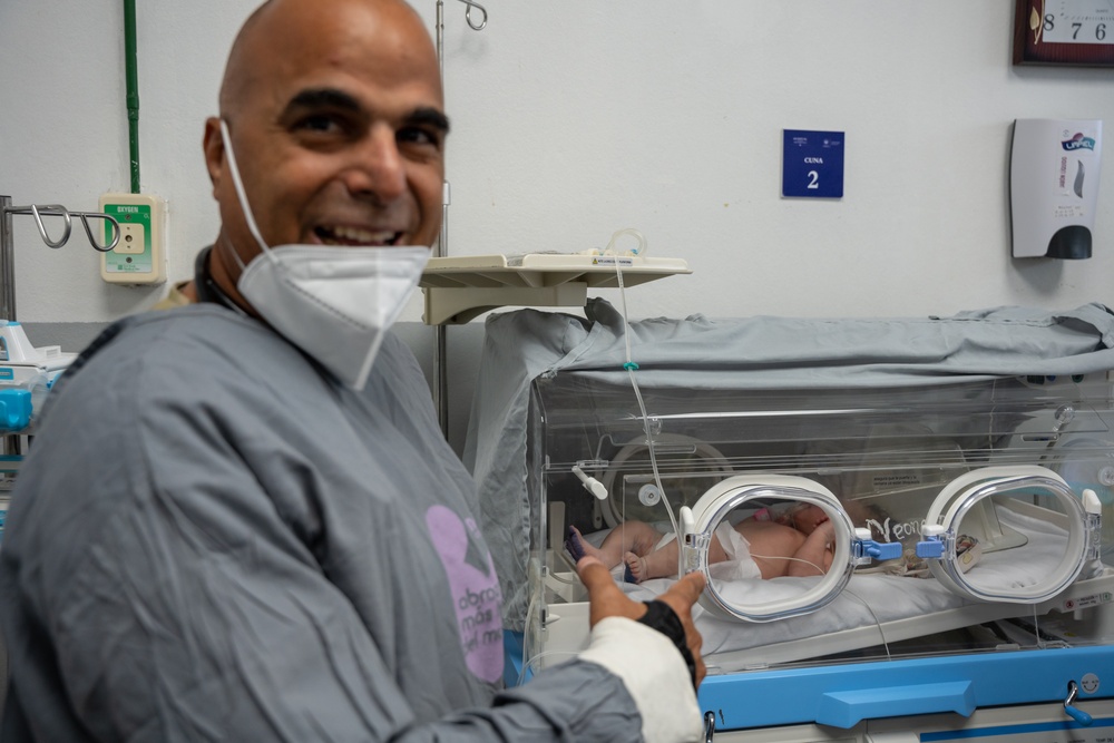 AMISTAD 2025: U.S. Air Force medical personnel provide care at San Bartolo National Hospital, El Salvador